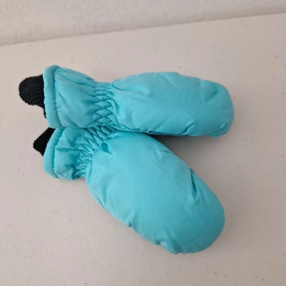 3M THINSULATE Youth Medium Mittens Gloves Palm Grip Waterproof Teal NWOT